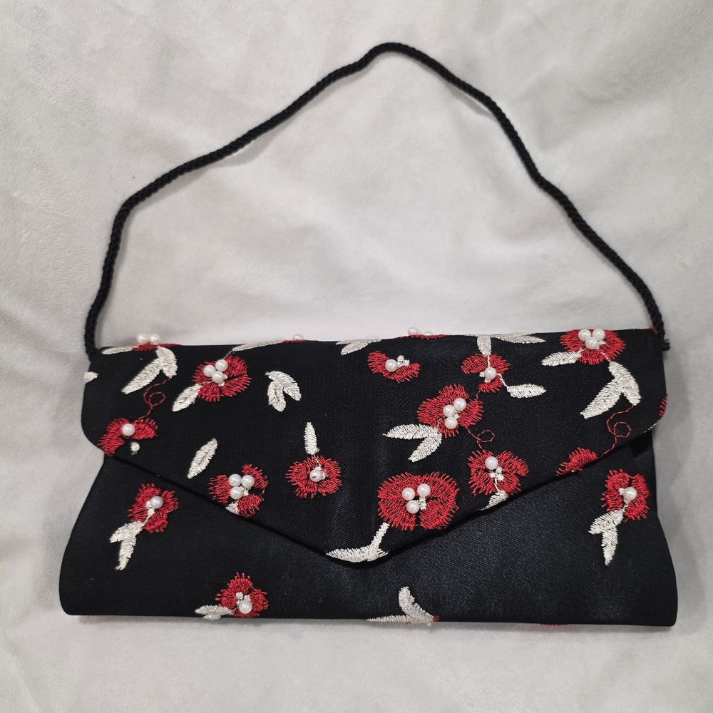 Nina New York Floral Embroidered Clutch - Black and Red